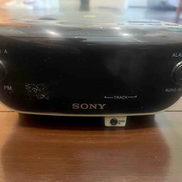 Sony Dream Machine CD Clock Radio AM/FM Black Digital Alarm Clock - Picture 1 of 9